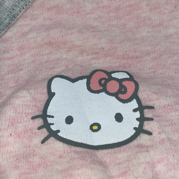 Hello Kitty by Sanrio Pink Grey Sleeper Footie Outfit Size 6 Months Cat Kitten - Picture 2 of 6